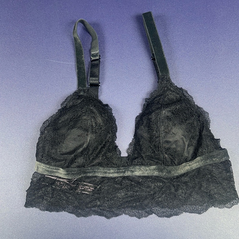 Victoria’s Secret brawl let with padding
